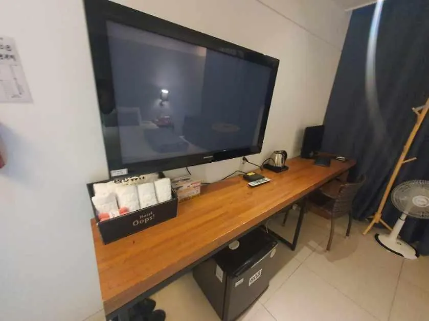 Yeonsan Oops Hotel Busan 0*,