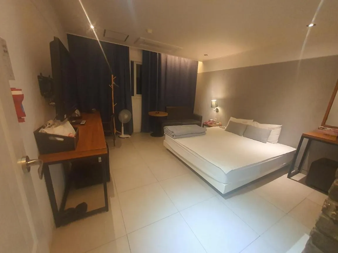Yeonsan Oops Hotel Busan